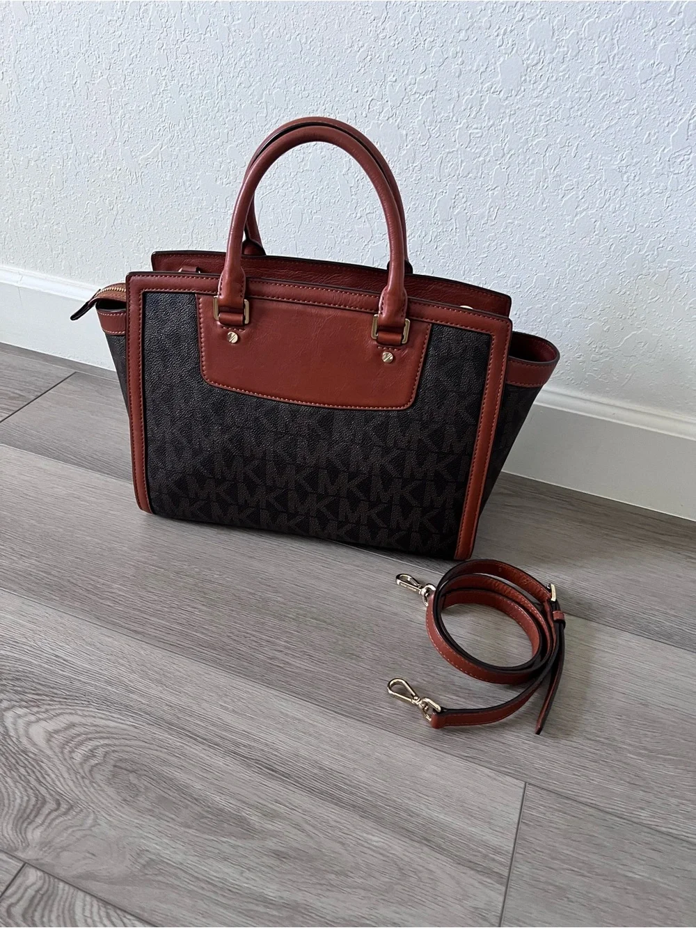 Michael Kors Signature MK Monogram Satchel Crossbody Bag Brown Luggage